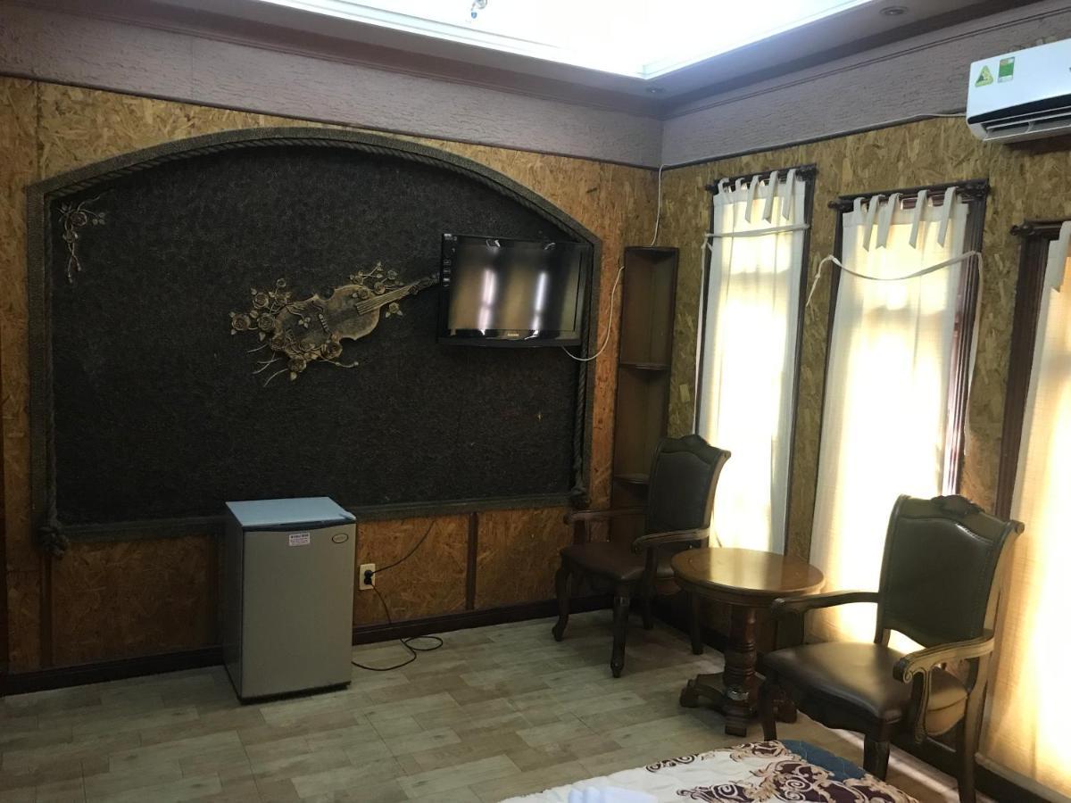 Khách sạn Nhật Vân 1 2*